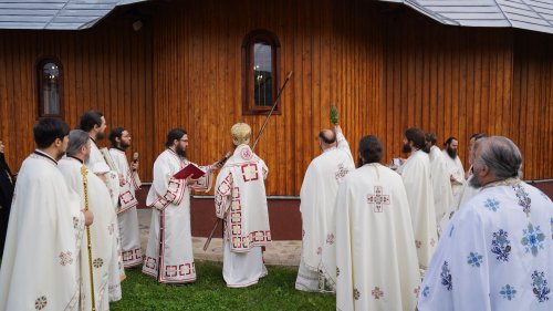 Hram și resfințire de paraclis la Mănăstirea Pătrăuți Poza 184299