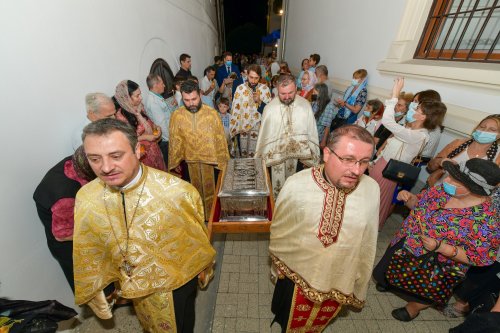 Pelerinajul de toamnă la Parohia „Sfântul Vasile cel Mare” de pe Calea Victoriei Poza 184138