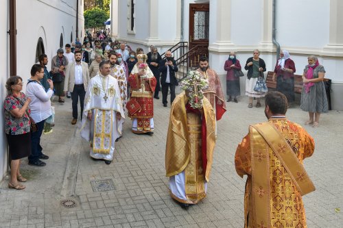 Pelerinajul de toamnă la Parohia „Sfântul Vasile cel Mare” de pe Calea Victoriei Poza 184142