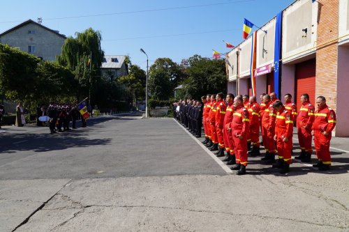 Sărbătoarea ocrotitorului spiritual al pompierilor români la Galaţi Poza 184461