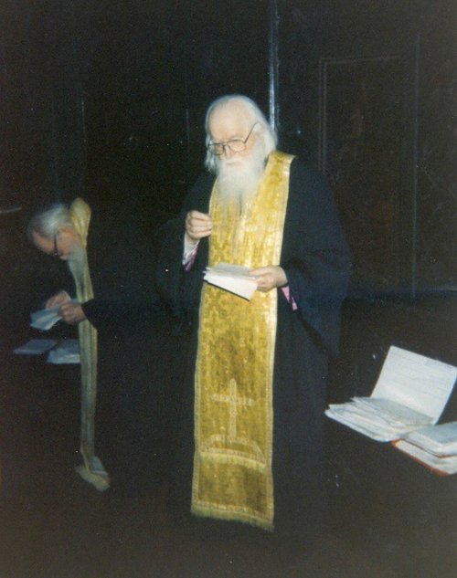 Părintele Sofian, ajutător cu sfatul și rugăciunea Poza 184529