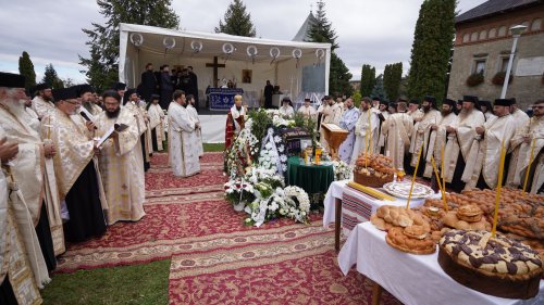 Părintele David a fost înmormântat astăzi la Mănăstirea Cetățuia din Iași Poza 184839