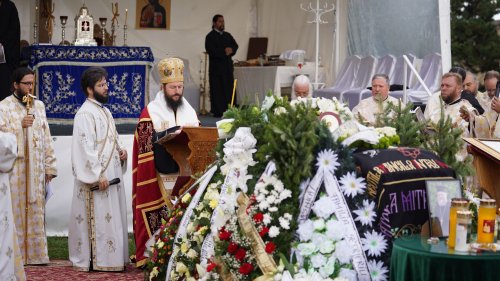 Părintele David a fost înmormântat astăzi la Mănăstirea Cetățuia din Iași Poza 184840