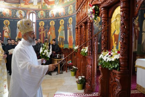 Târnosirea bisericii din incinta Seminarului Teologic Ortodox din Alba Iulia