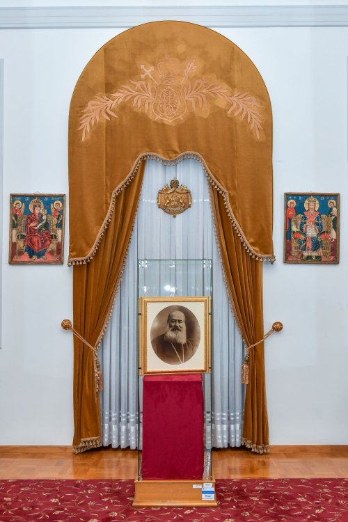 Episcopul Nifon Niculescu s-a întors pentru vremelnica odihnă în ctitoria sa din Galaţi Poza 185313