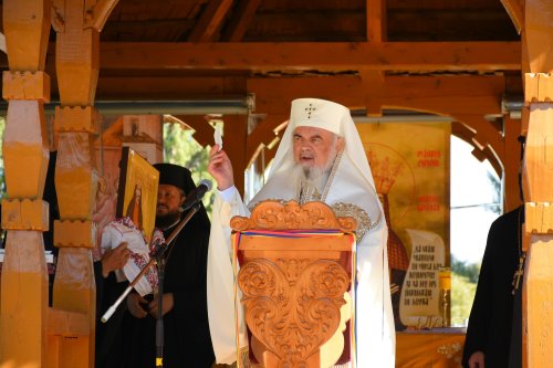 Patriarhul României la hramul mănăstirii ilfovene Snagov Poza 185597