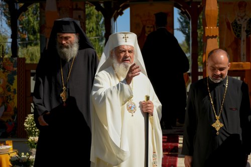Patriarhul României la hramul mănăstirii ilfovene Snagov Poza 185607