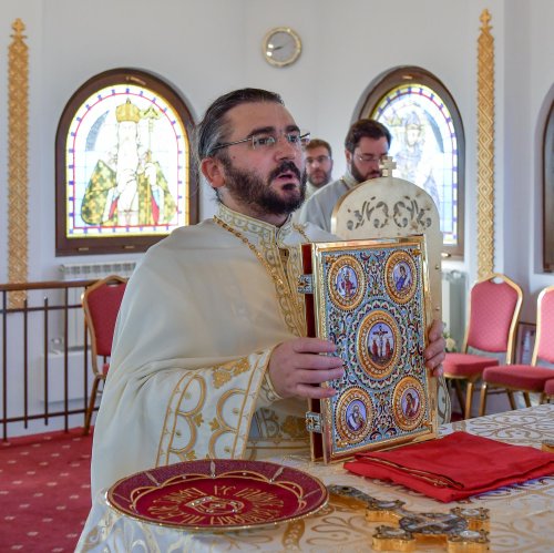 Hramul paraclisului din Reşedinţa Patriarhală ctitorit de Patriarhul României Poza 186223