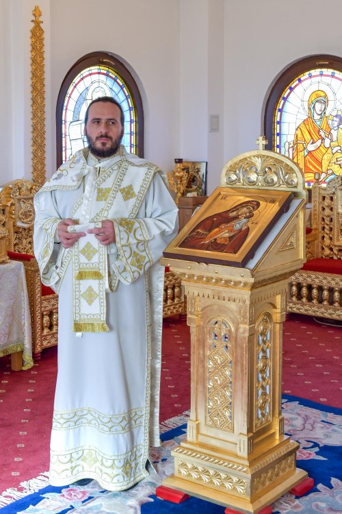 Hramul paraclisului din Reşedinţa Patriarhală ctitorit de Patriarhul României Poza 186243