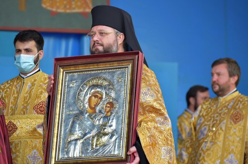 Moment solemn la aniversarea întronizării Patriarhului României Poza 186285