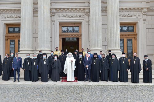 Moment solemn la aniversarea întronizării Patriarhului României