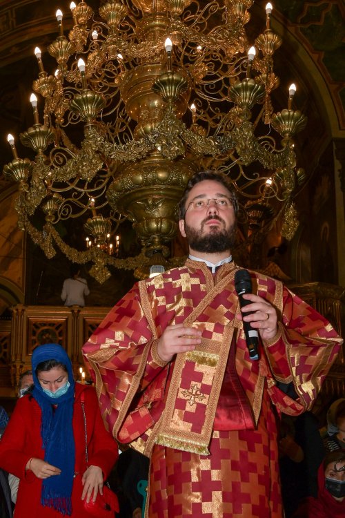 Sfântul Sfinţit Mucenic Ciprian, sărbătorit la Biserica Zlătari din Bucureşti Poza 186589