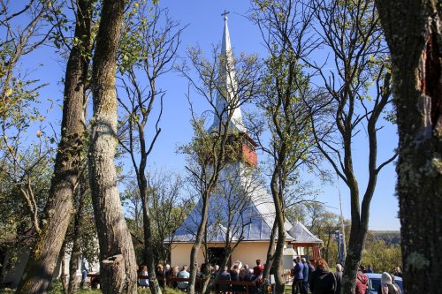 Binecuvântare la biserica și casa parohială din Mihăiești, Cluj