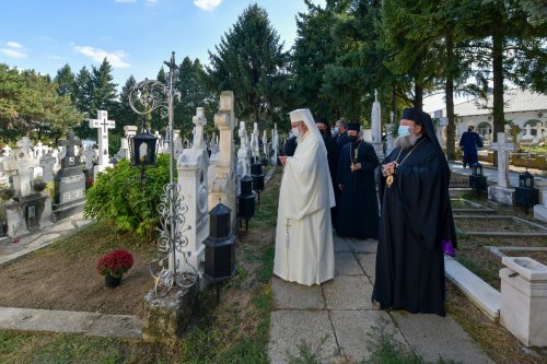 Cimitirul Mănăstirii Cernica - reamenajare și punere în valoare Poza 187404