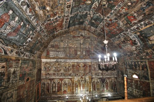 Biserica monument UNESCO „Sfânta Parascheva”, inima comunităţii din Deseşti Poza 187998