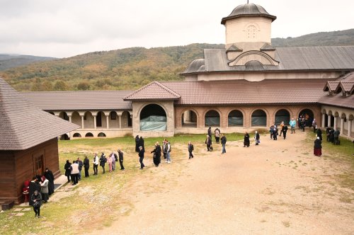 Mănăstirea Nera și-a sărbătorit hramul Poza 188427