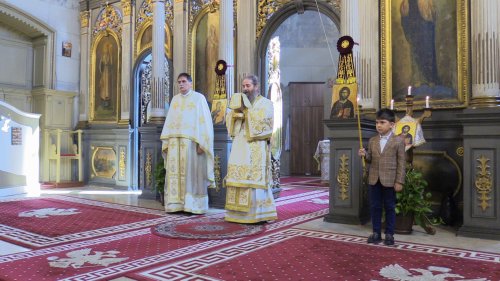 Slujire arhierească la Catedrala Episcopală din Giula, în Duminica a 21-a după Rusalii