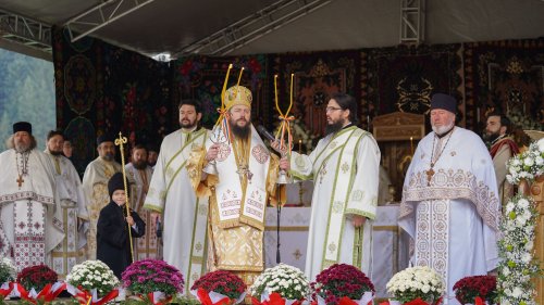 Resfințirea Bisericii „Sfântul Dimitrie” din Deia, Suceava
