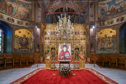 Binecuvântarea sfinților la hramul de toamnă al Catedralei Patriarhale Poza 190849