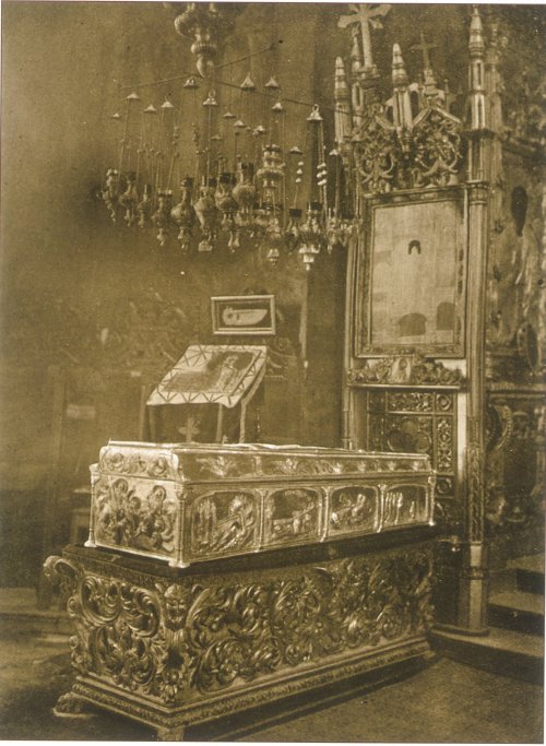 Podoabele Ocrotitorului Bucureştilor din Catedrala Patriarhală Poza 190589
