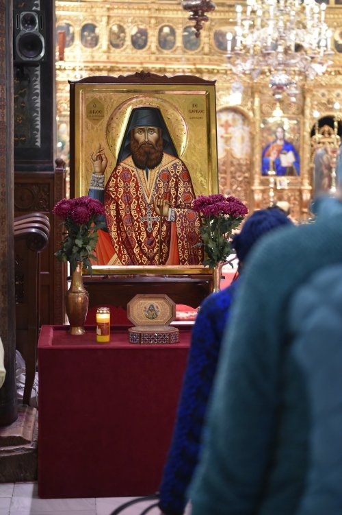 Cinstirea unui sfânt contemporan la Catedrala Patriarhală Poza 191577
