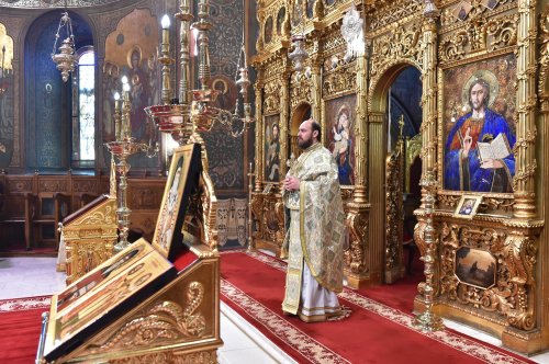 Cinstirea unui sfânt contemporan la Catedrala Patriarhală Poza 191693