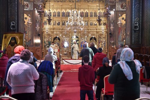 Cinstirea unui sfânt contemporan la Catedrala Patriarhală Poza 191699