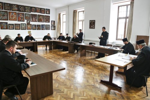 Şedinţă de lucru a Permanenţei Consiliului eparhial al Arhiepiscopiei Sibiului Poza 191761