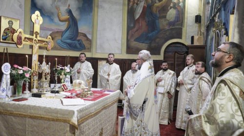 Credincioşii din Sighetul Marmaţiei şi au sărbătorit sfinţii ocrotitori Poza 191933