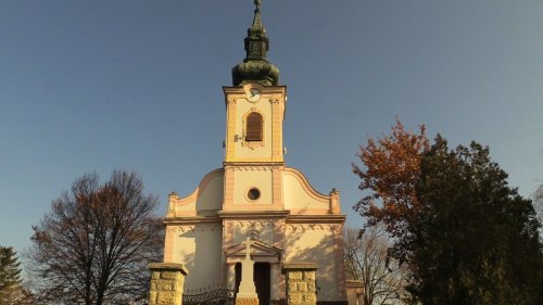 Slujire arhierească de hram la biserica din Chitighaz, Ungaria Poza 192722