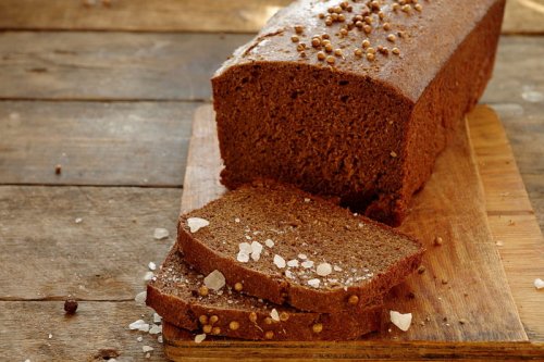 Pâinea neagră Borodino, aliment esenţial în diete