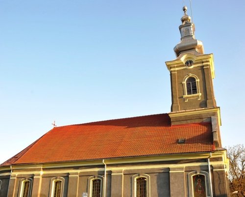 Biserica din Câlnic, județul Caraș-Severin, renovată  prin intermediul Timbrului Monumentelor Istorice