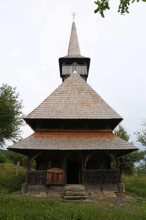 Biserica „umblătoare” a Bârsanei, parte a patrimoniului UNESCO Poza 193090