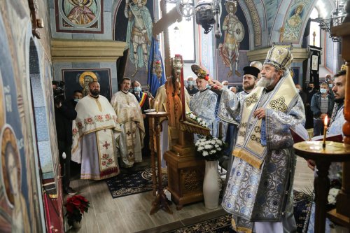 Sărbătoare la Viştea de Sus, judeţul Braşov Poza 193429