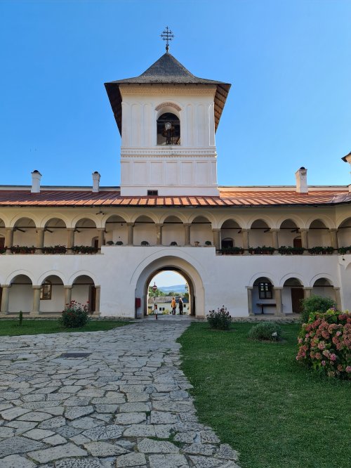 Mănăstirea Hurezi, cel mai prețios testament brâncovenesc Poza 193569