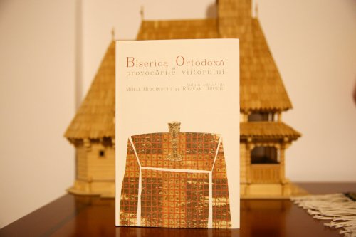 Volumul „Biserica Ortodoxă și provocările viitorului”, lansat la Cluj Napoca Poza 193620