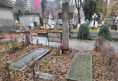 Mormintele familiei Iorga și grija istoricului pentru monumentele și inscripțiile funerare Poza 193911