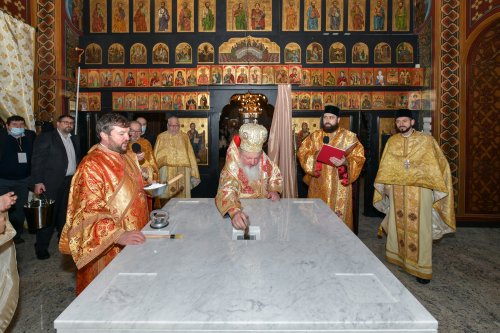 Înnoirea și sfințirea Bisericii „Sfântul Apostol Andrei”-Chitila Poza 194651