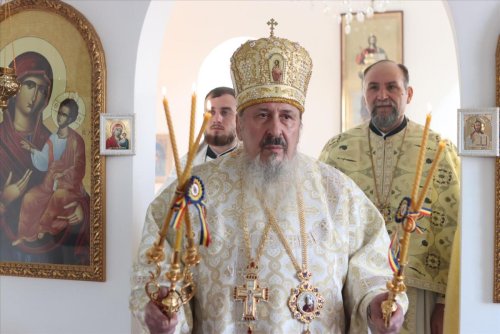 Prima Liturghie arhierească la mănăstirea din Zăhăreuca, Republica Moldova
