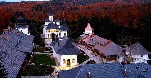 Mănăstirea Sihăstria îi pomenește mâine pe cei trei mari duhovnici pe care i-a dat României Poza 195053
