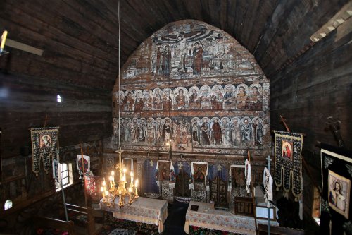 Catedrala din lemn închinată Sfântului Nicolae în Maramureşul istoric Poza 195364