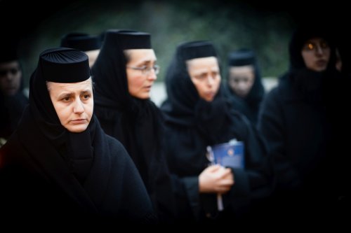 Binecuvântarea prescurăriei din incinta mănăstirii sucevene Cămârzani Poza 195646