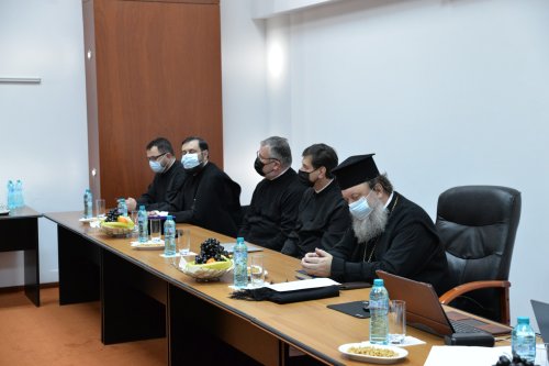 Examen de capacitate preoțească  în Arhiepiscopia Bucureștilor Poza 195808