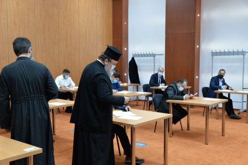 Examen de capacitate preoțească  în Arhiepiscopia Bucureștilor Poza 195810
