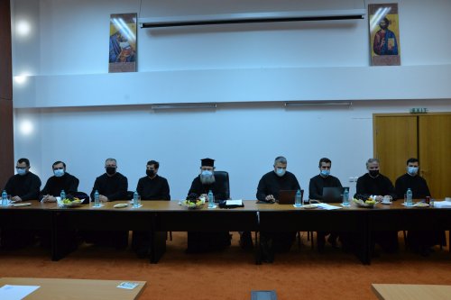 Examen de capacitate preoțească  în Arhiepiscopia Bucureștilor Poza 195813