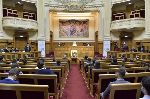Simpozion dedicat pastorației românilor din diasporă la Palatul Patriarhiei