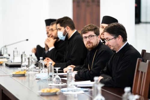 Au început conferințele preoțești din Arhiepiscopia Sucevei și Rădăuților Poza 196000