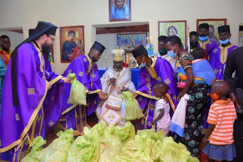 „Dar de la Sfântul Nicolae” pentru 1.300 de copii din România, Kenya şi Rwanda