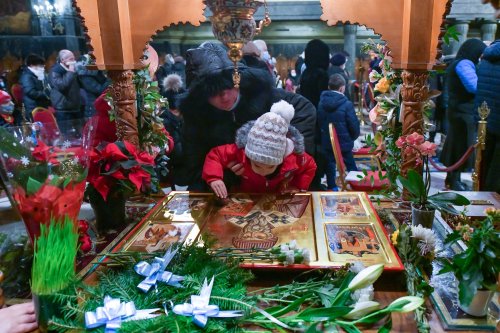 Programul liturgic al hramului Catedralei „Sfântul Spiridon” Nou din Capitală Poza 196015