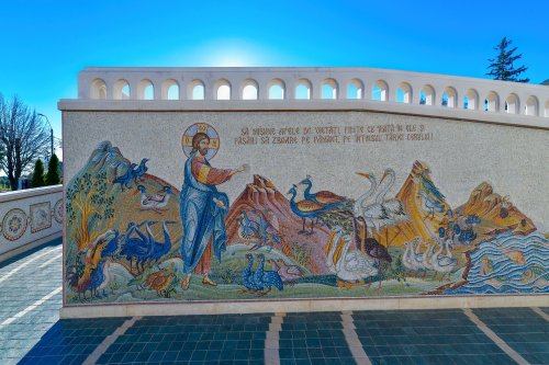 Frumuseţea creaţiei zugrăvită în mozaicurile unei stavropighii patriarhale Poza 197026